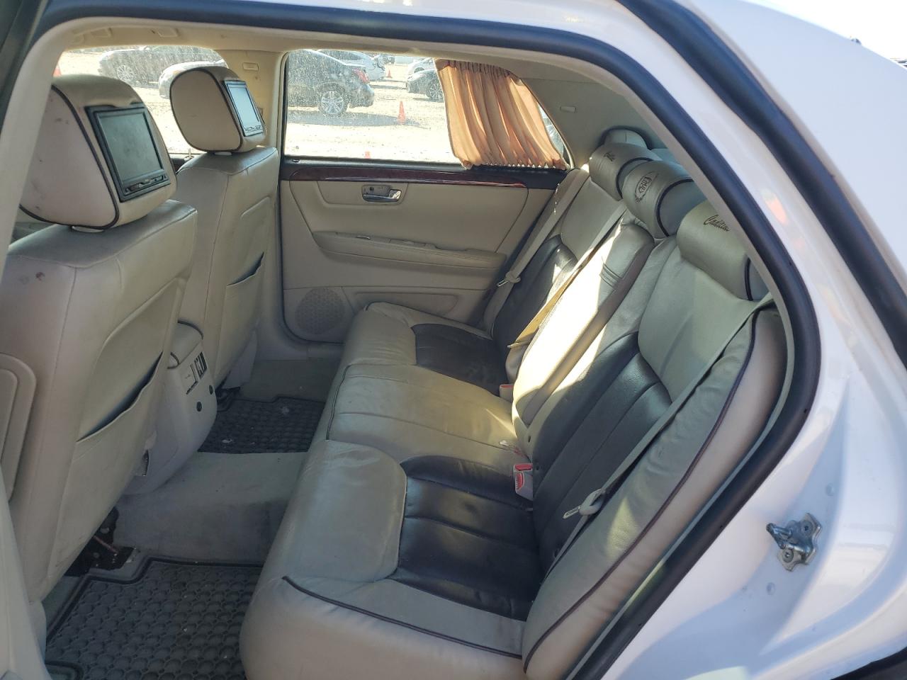 2007 Cadillac Dts VIN: 1G6KD57Y47U160832 Lot: 79654893