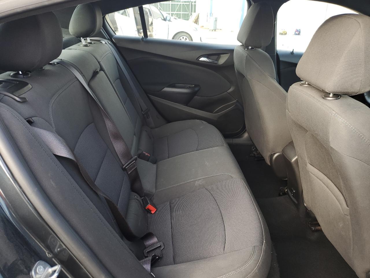 2017 Chevrolet Cruze - Image 10