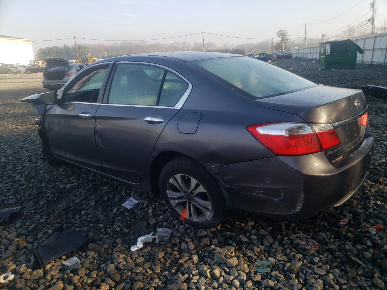 1HGCR2F31FA113802 2015 HONDA ACCORD - Image 2