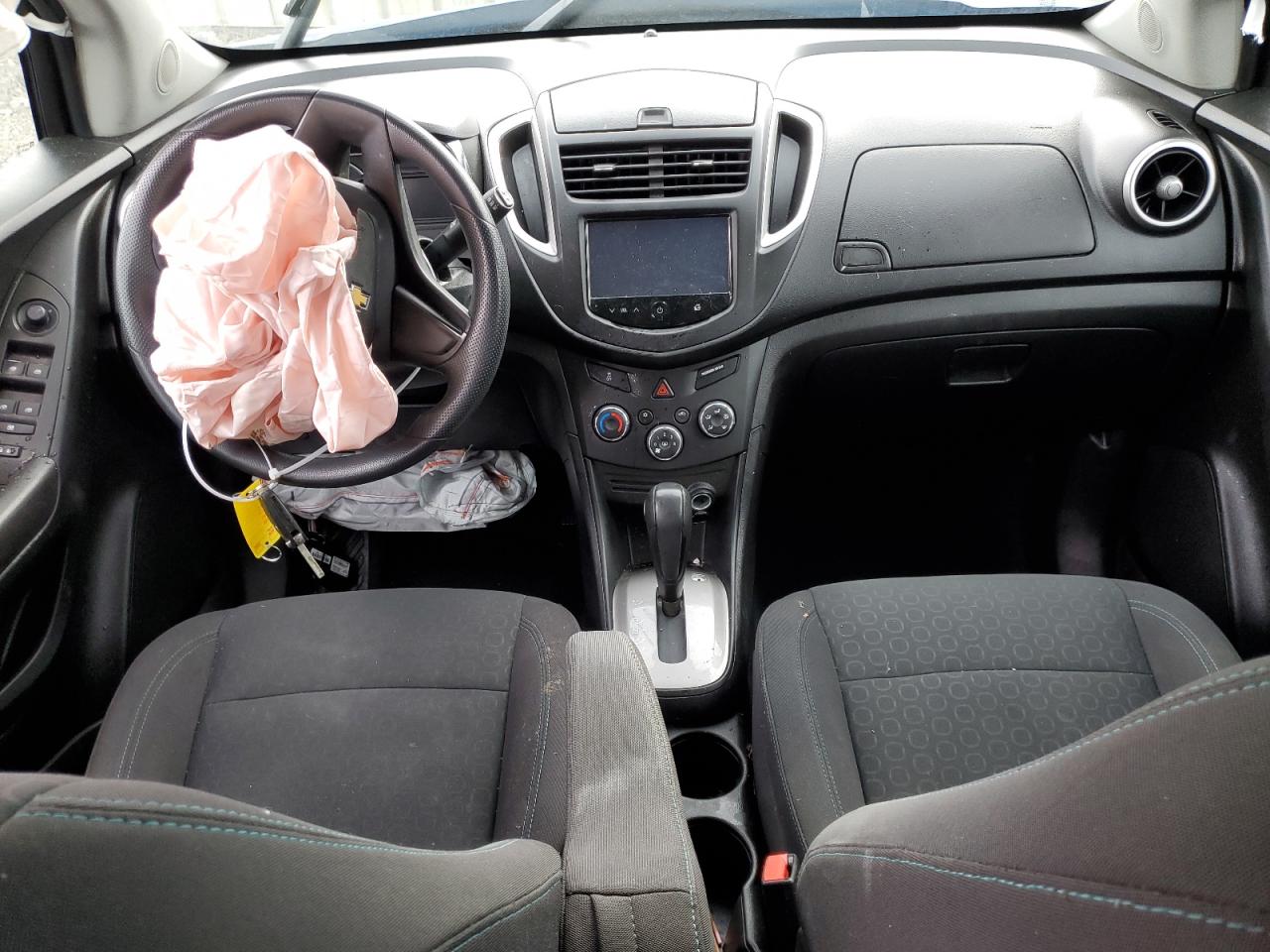 2015 Chevrolet Trax 1Ls VIN: KL7CJPSB5FB261507 Lot: 81550103