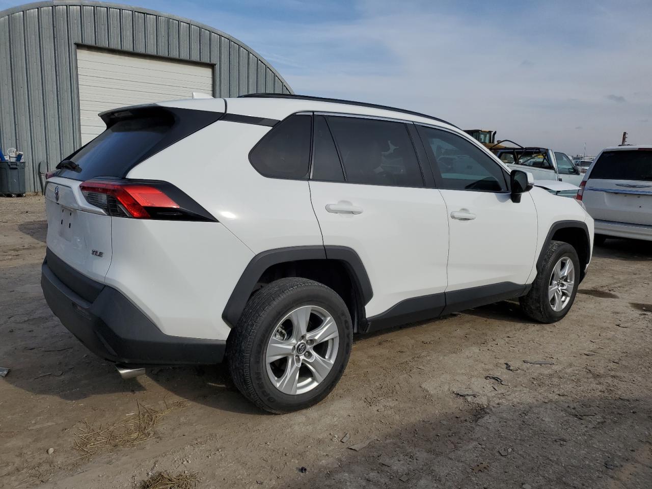 2019 Toyota Rav4 Xle VIN: 2T3W1RFV4KC022694 Lot: 81345623