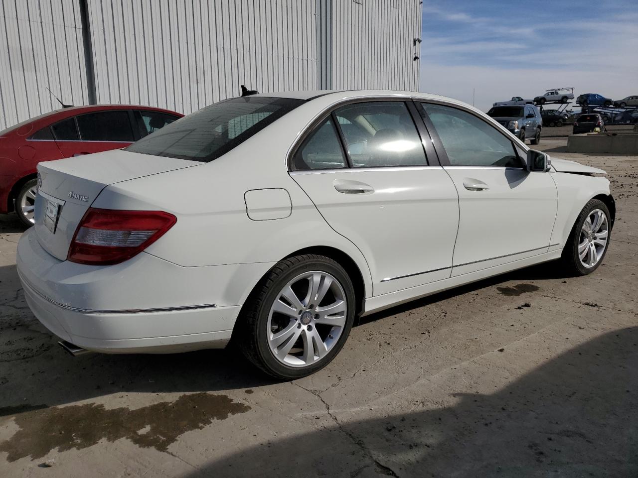 2011 Mercedes-Benz C 300 4Matic VIN: WDDGF8BB6BR163623 Lot: 74699683