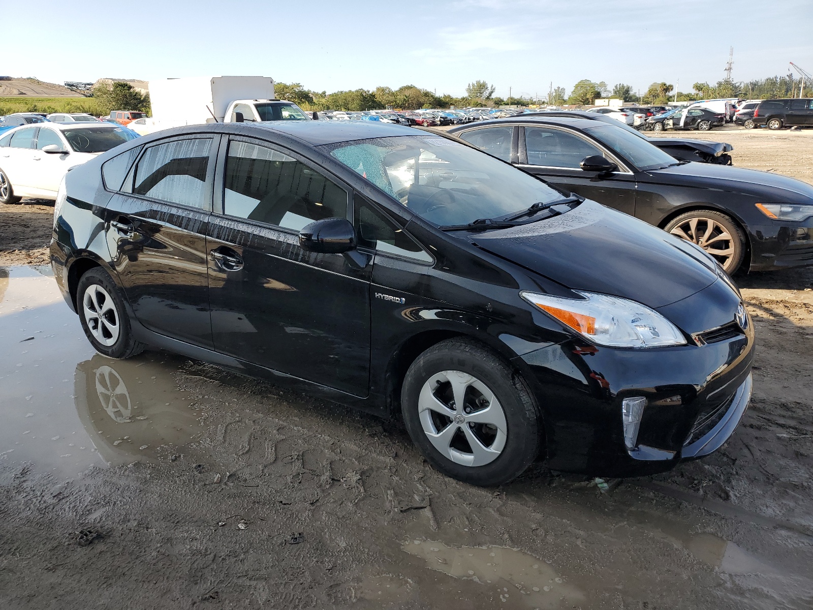 JTDKN3DU7F0447796 2015 Toyota Prius