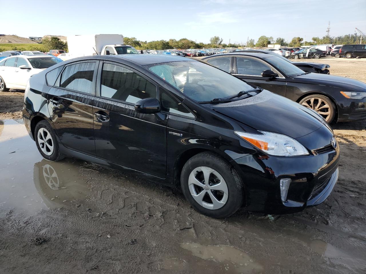 2015 Toyota Prius VIN: JTDKN3DU7F0447796 Lot: 82138963