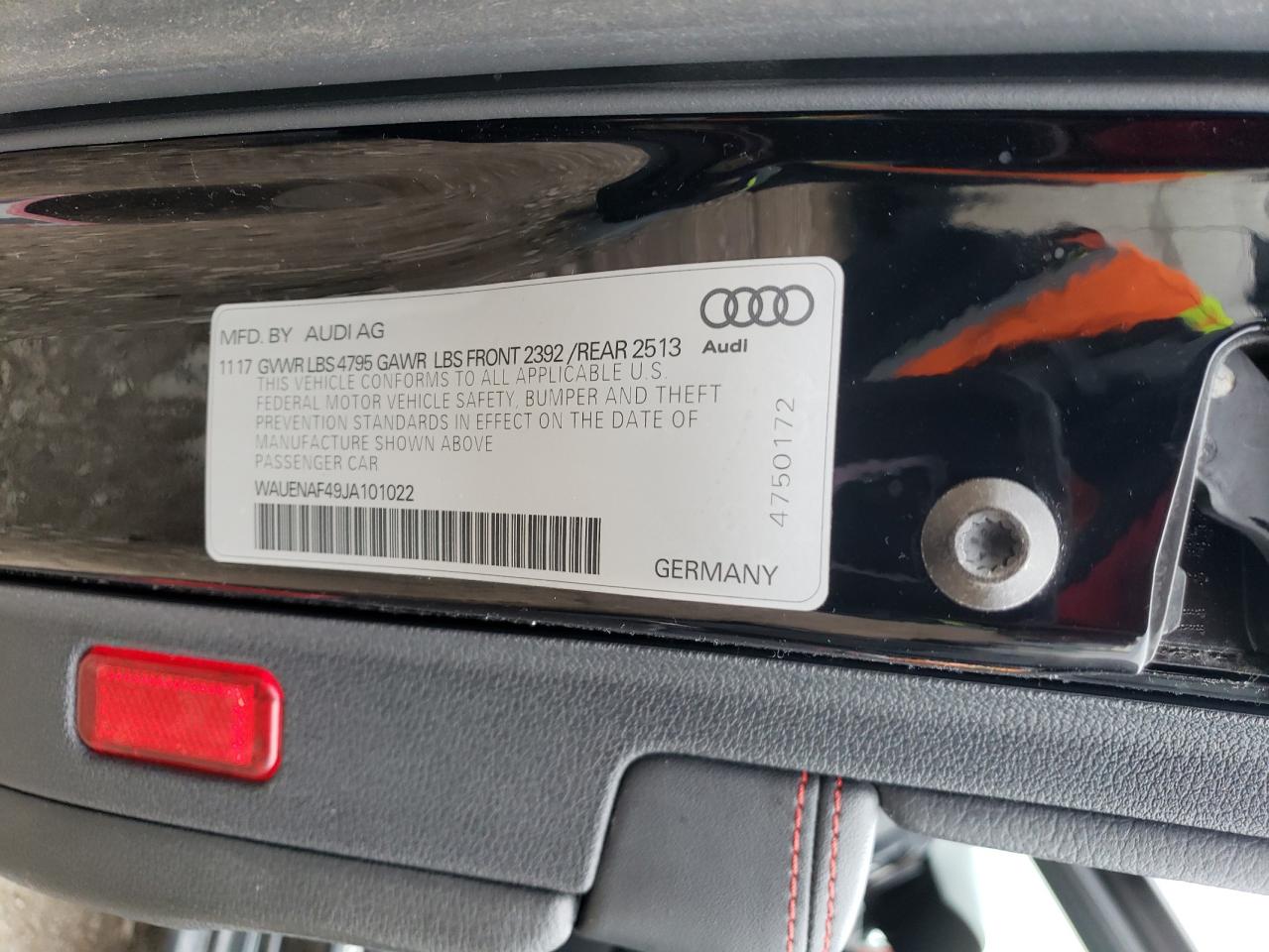 WAUENAF49JA101022 2018 Audi A4 Premium Plus