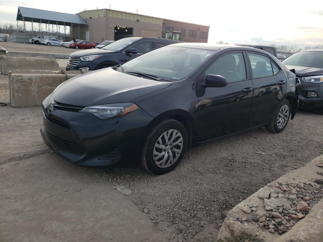 2019 Toyota Corolla L VIN: 5YFBURHE3KP894411 Lot: 80090023