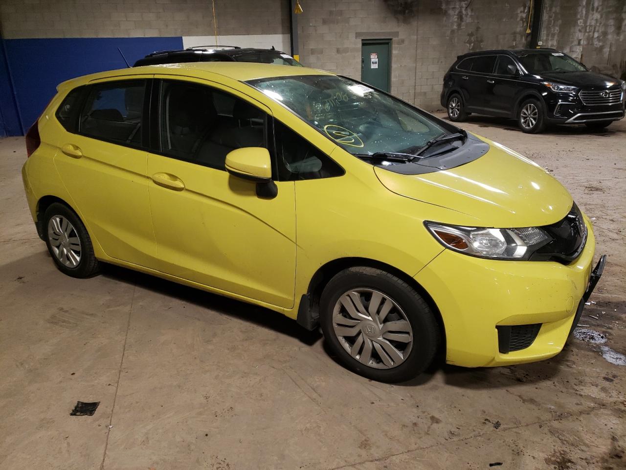 3HGGK5H58FM713189 2015 Honda Fit Lx