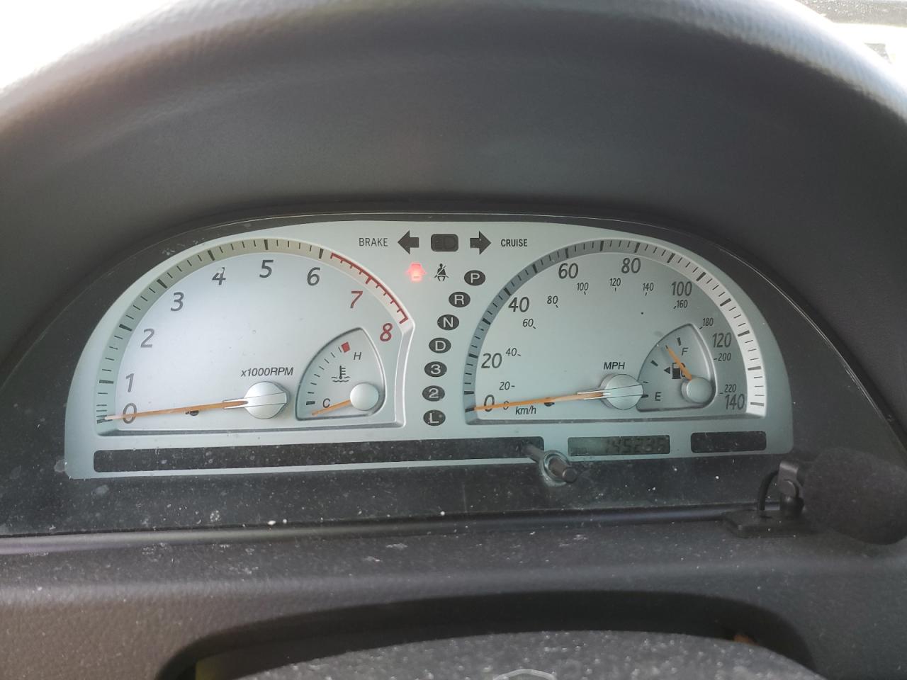 2003 Toyota Camry Le VIN: 4T1BF32K83U058499 Lot: 80592553