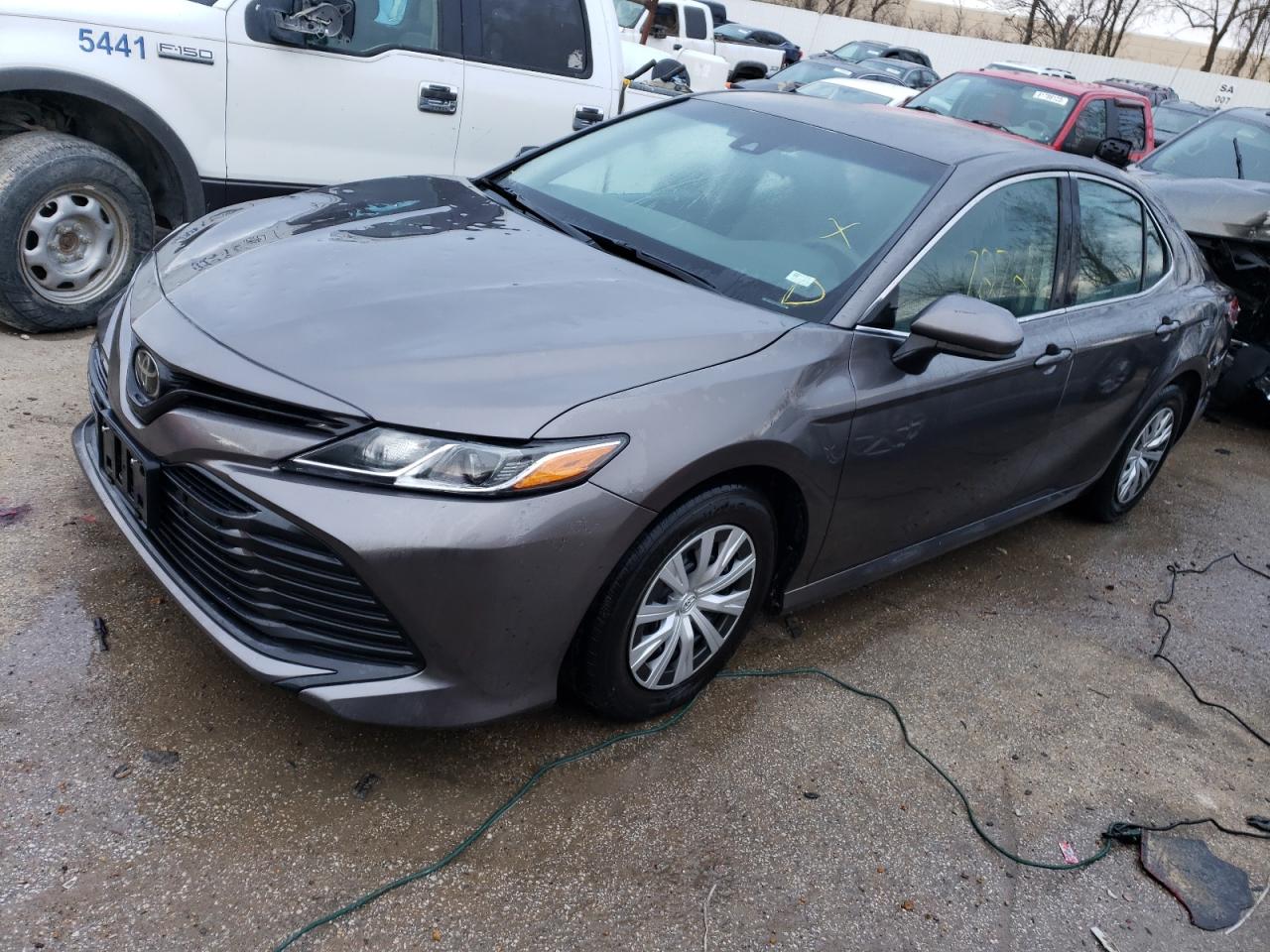 2018 Toyota Camry L VIN: 4T1B11HK7JU532837 Lot: 82198343