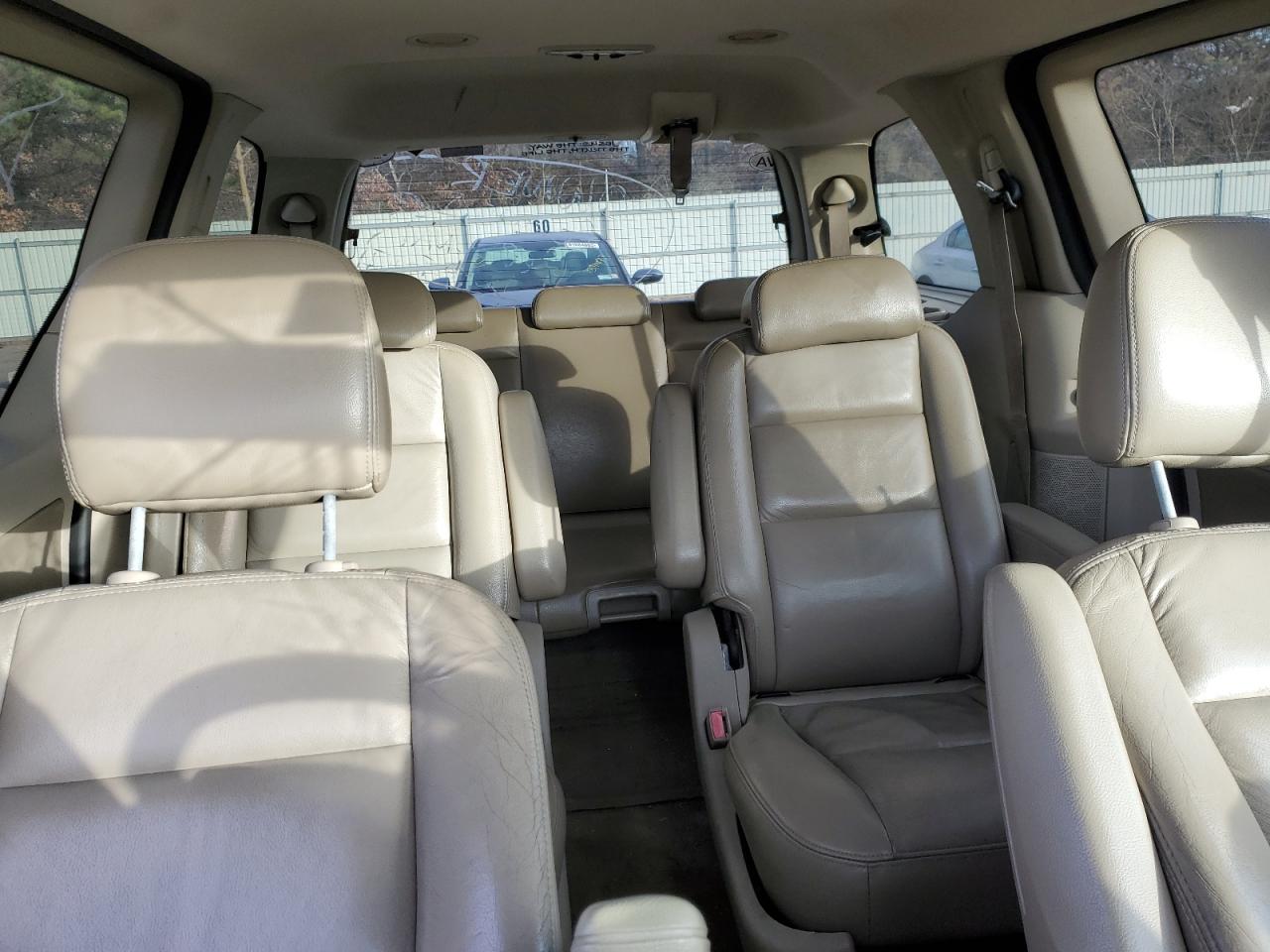 2004 Ford Freestar Limited VIN: 2FMDA58244BA69999 Lot: 81361043