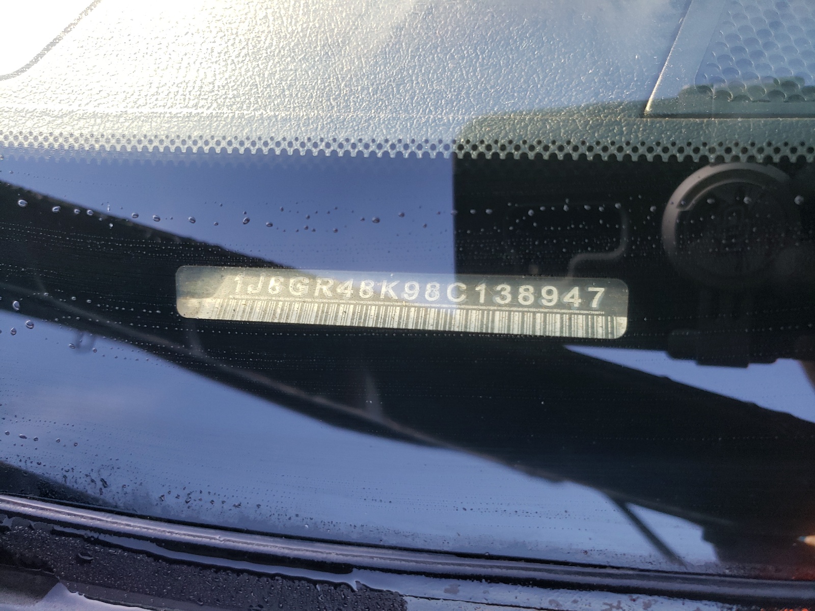 1J8GR48K98C138947 2008 Jeep Grand Cherokee Laredo