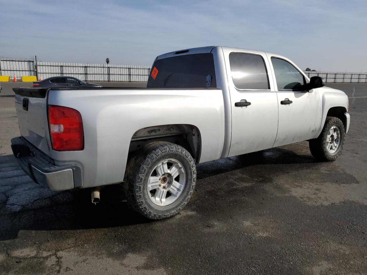 2011 Chevrolet Silverado K1500 Lt VIN: 3GCPKSE39BG235227 Lot: 80924093