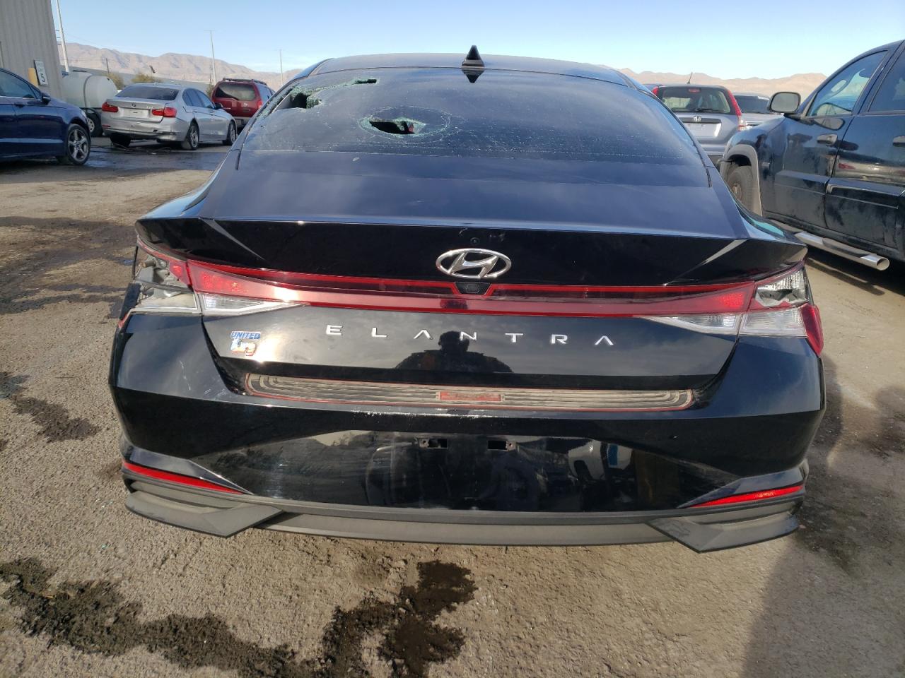 5NPLS4AG0NH073647 2022 Hyundai Elantra Sel