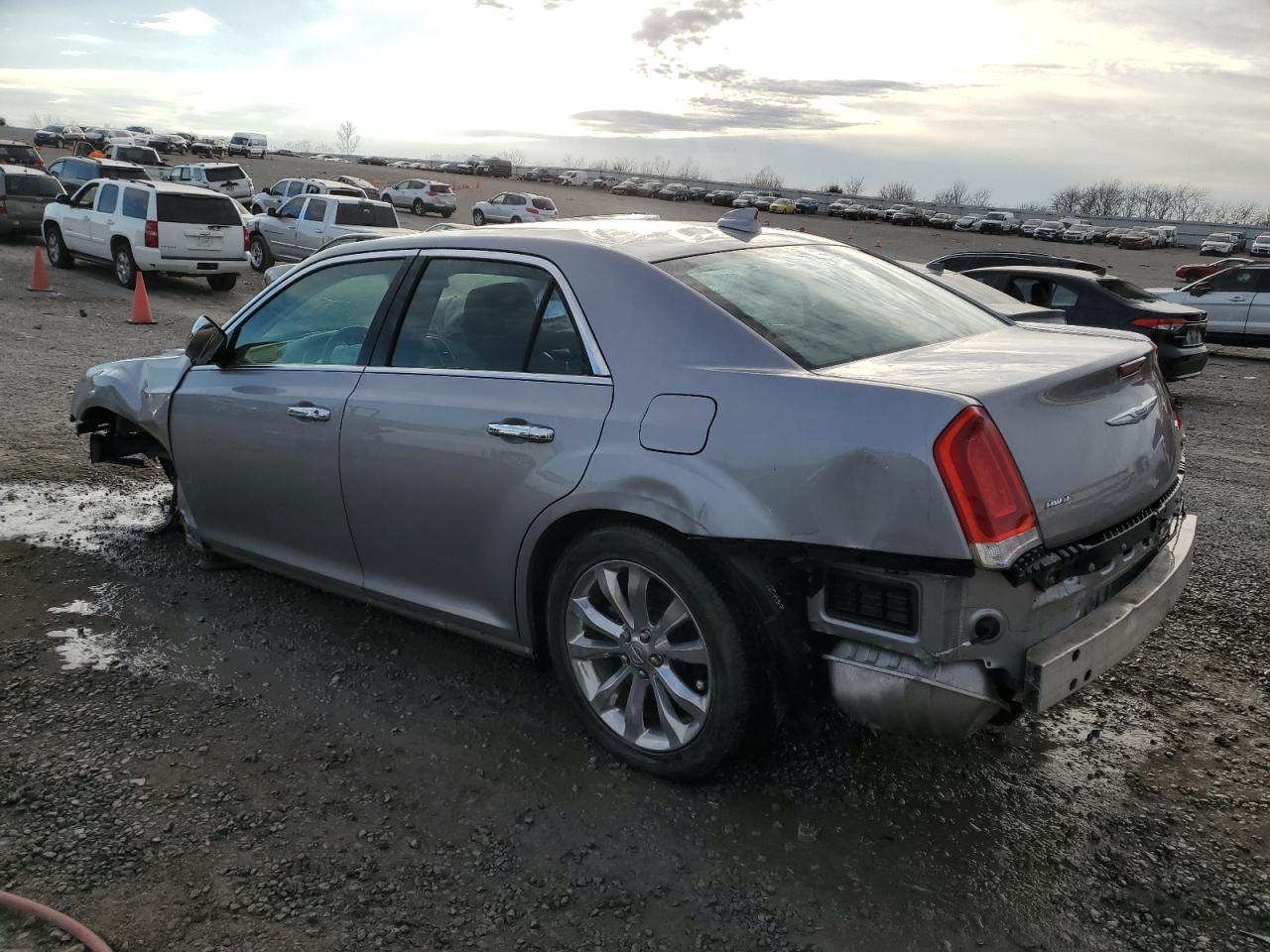 2018 Chrysler 300 Limited VIN: 2C3CCAKG9JH302246 Lot: 80795373