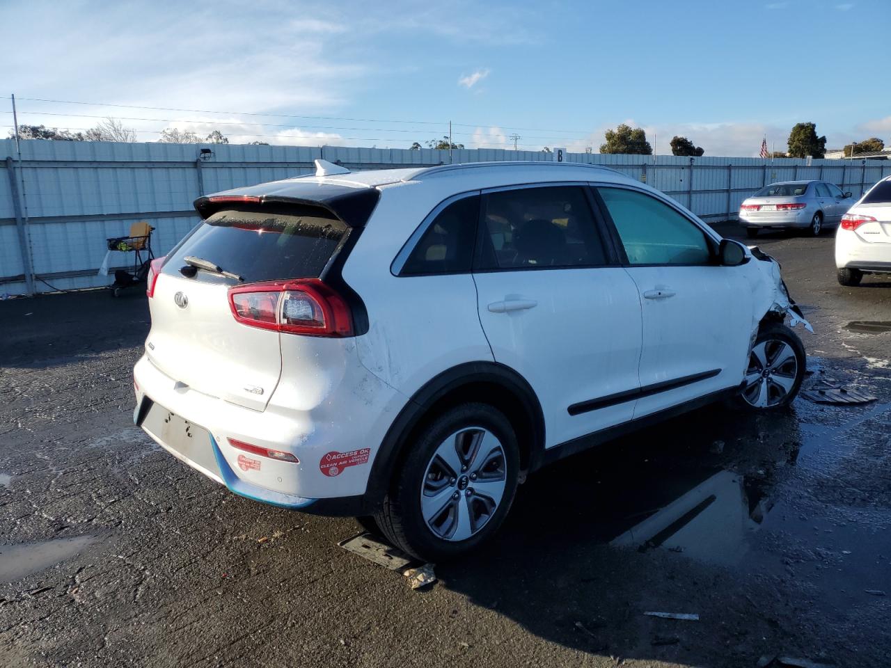 KNDCC3LD9J5188350 2018 Kia Niro Ex Premium