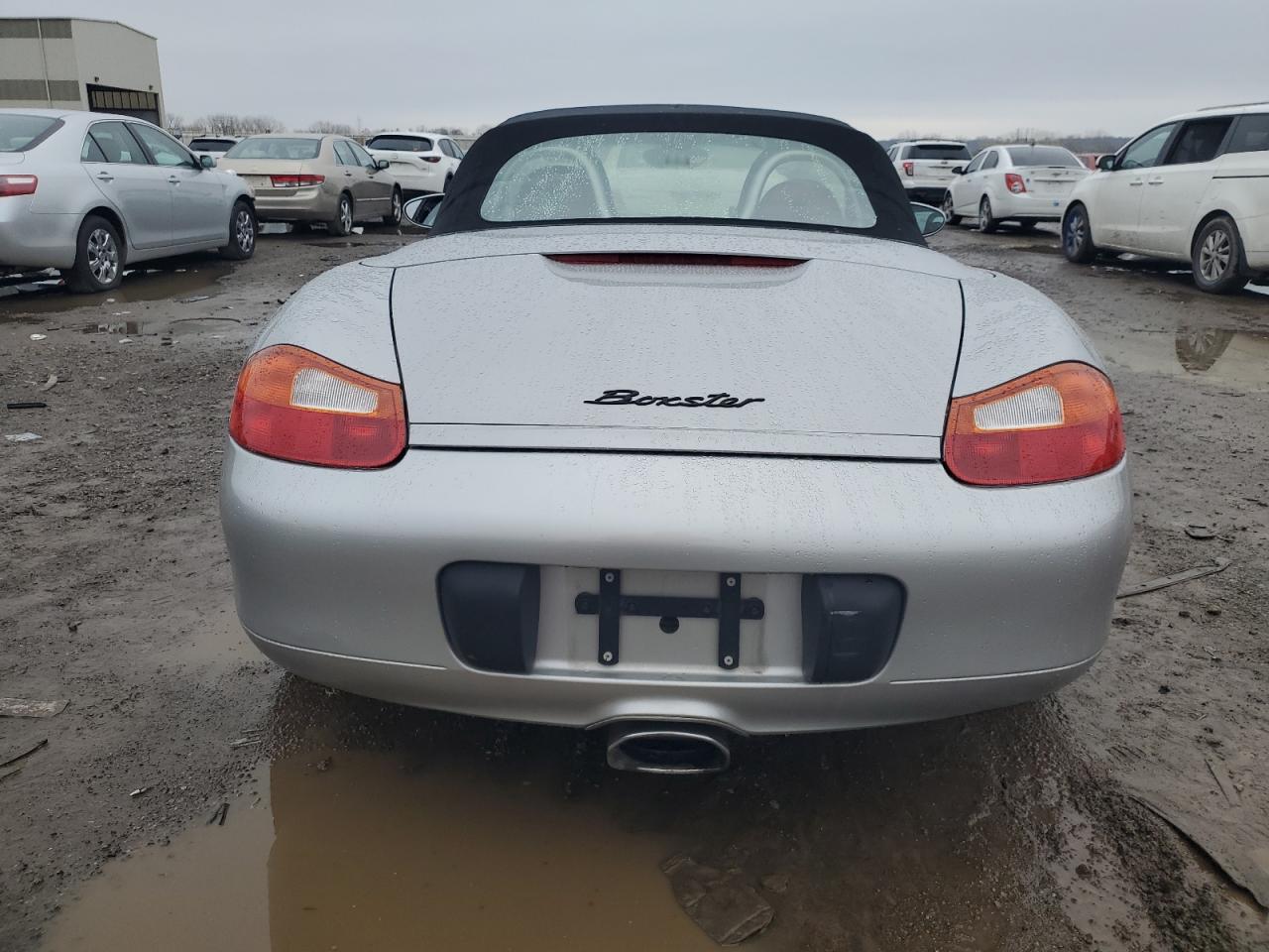 WP0CA2987WU623633 1998 Porsche Boxster