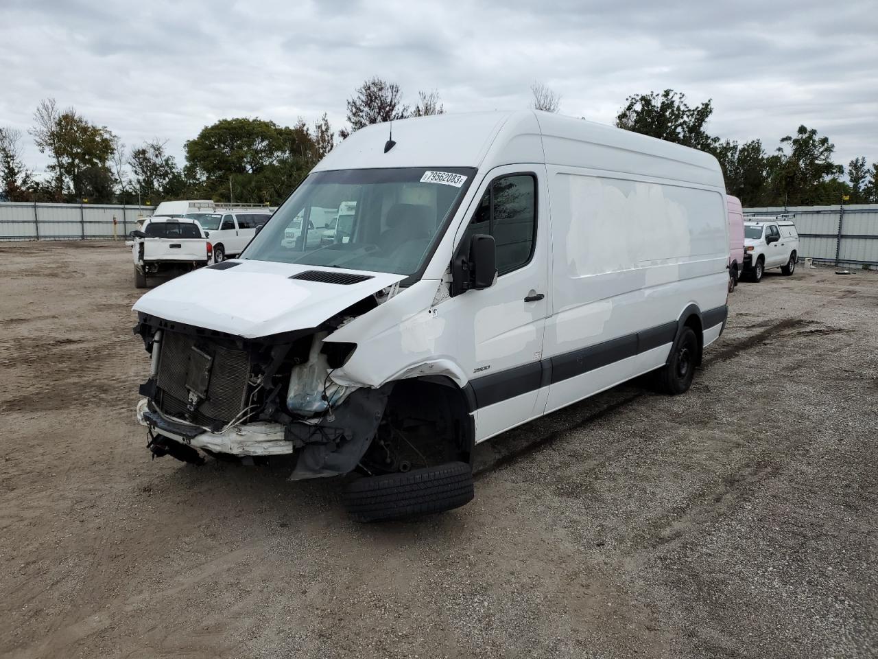 WDYPE8DC5E5910017 2014 Freightliner Sprinter 2500