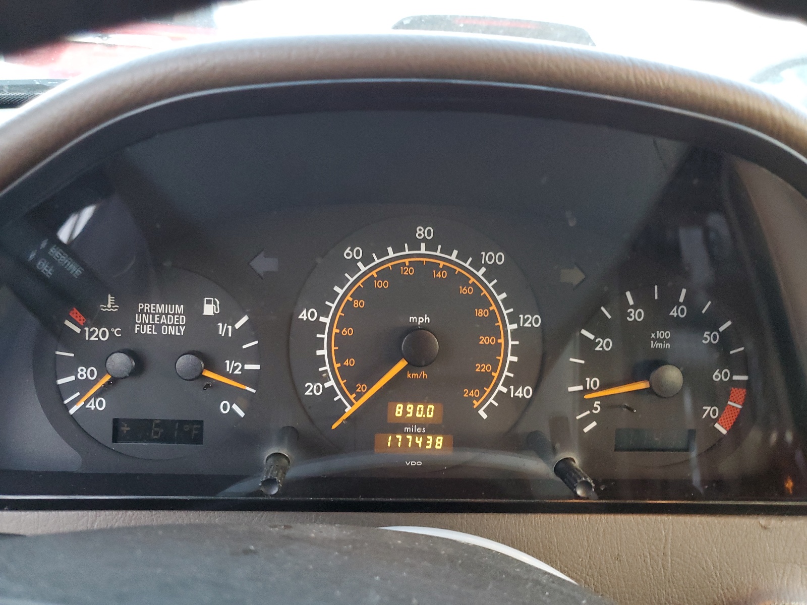 WDBHA22E4SF166136 1995 Mercedes-Benz C 220