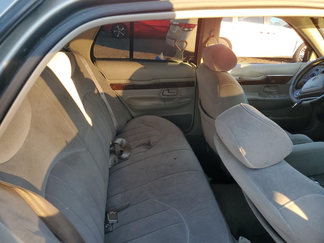 1998 Mercury Grand Marquis Gs VIN: 2MEFM74WXWX674011 Lot: 82581303