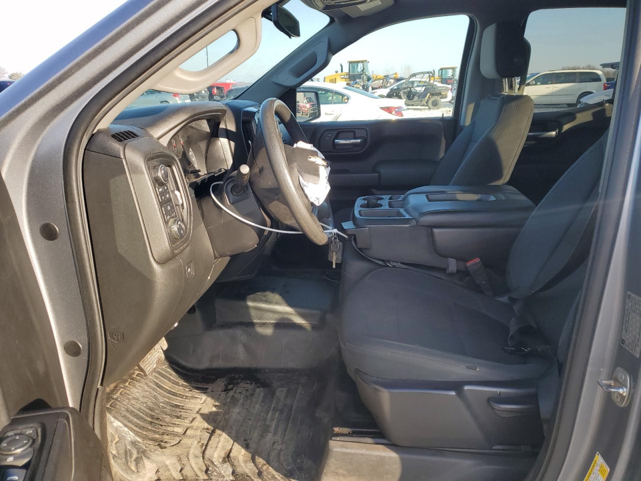 2019 Chevrolet Silverado K1500 VIN: 1GCRYAEH8KZ328107 Lot: 79040473