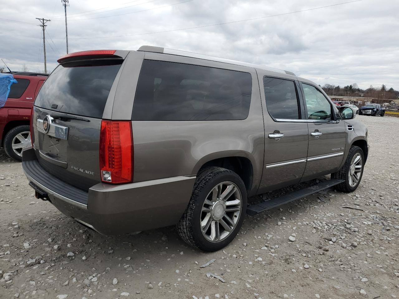 2013 Cadillac Escalade Esv Platinum VIN: 1GYS4KEF3DR167812 Lot: 82141203