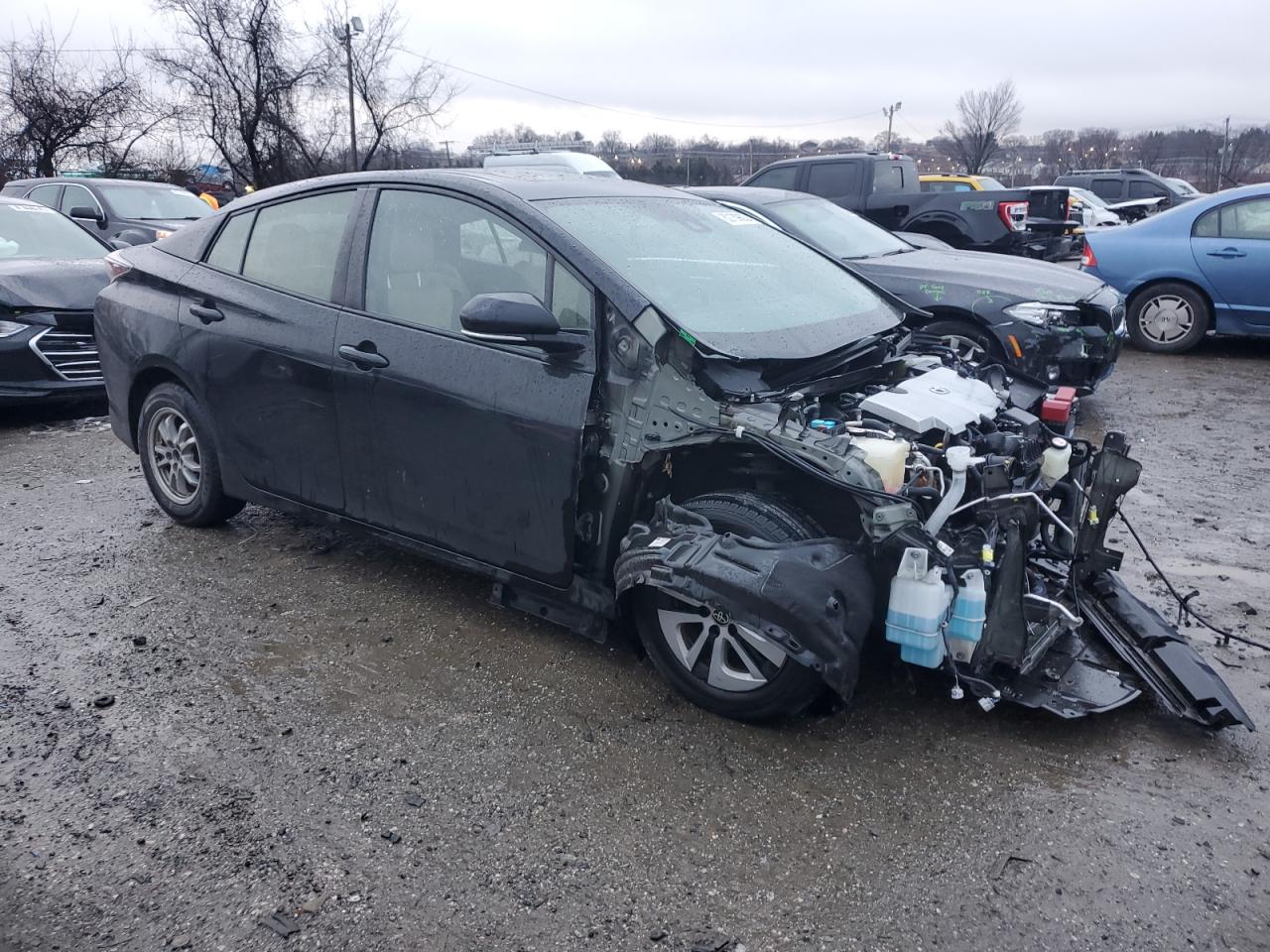 JTDKARFU1H3037332 2017 Toyota Prius