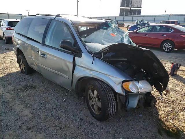 2005 Dodge Grand Caravan Sxt VIN: 2D8GP44L05R269880 Lot: 79513833