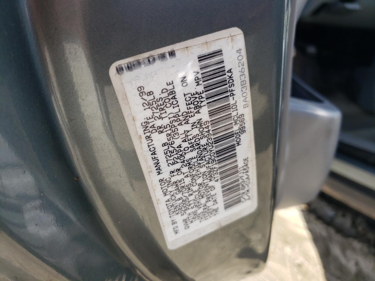 2000 Toyota Sienna Ce VIN: 4T3ZF19C0YU239449 Lot: 60985805