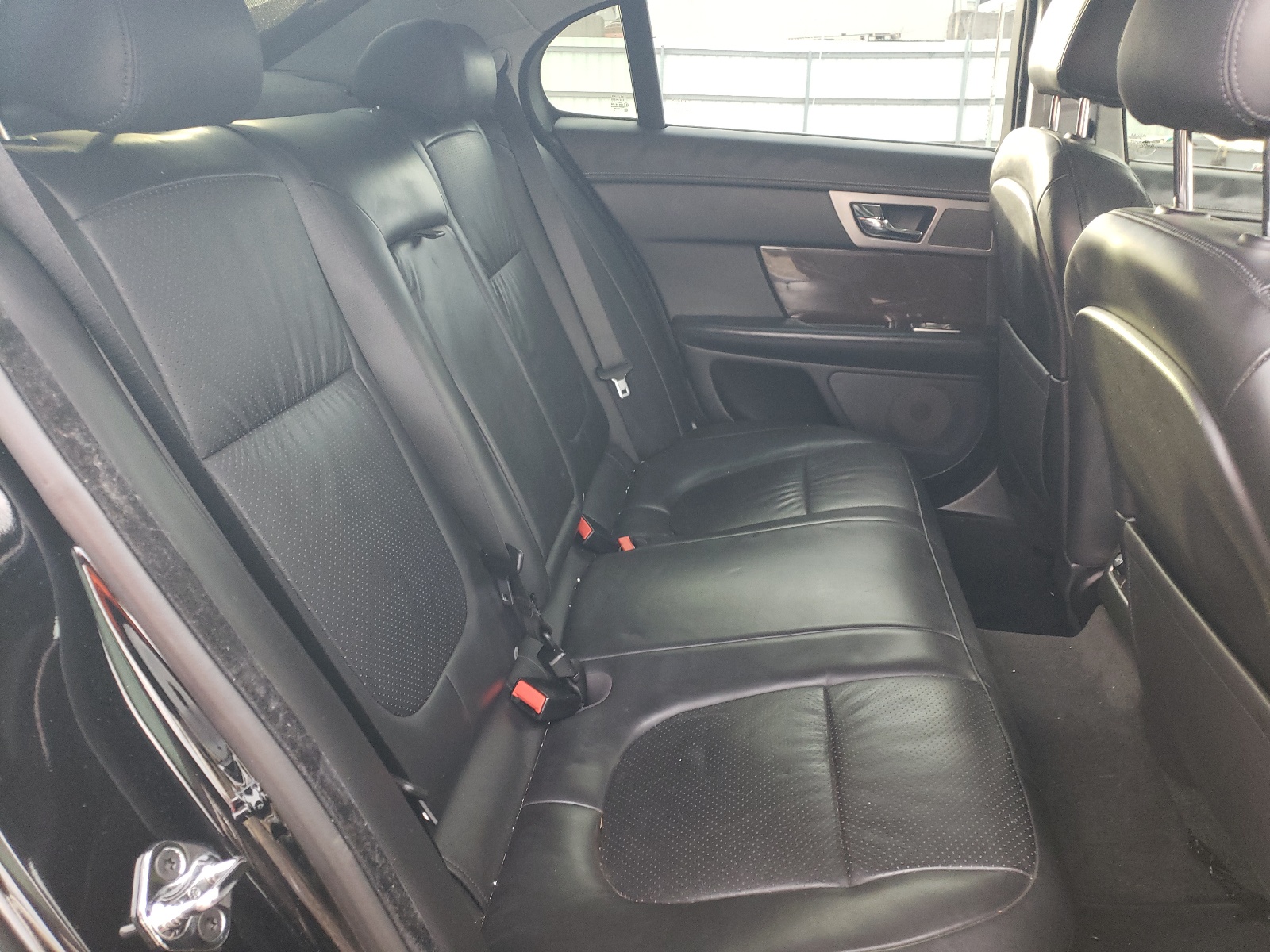 SAJWA0HEXBMR89672 2011 Jaguar Xf Supercharged