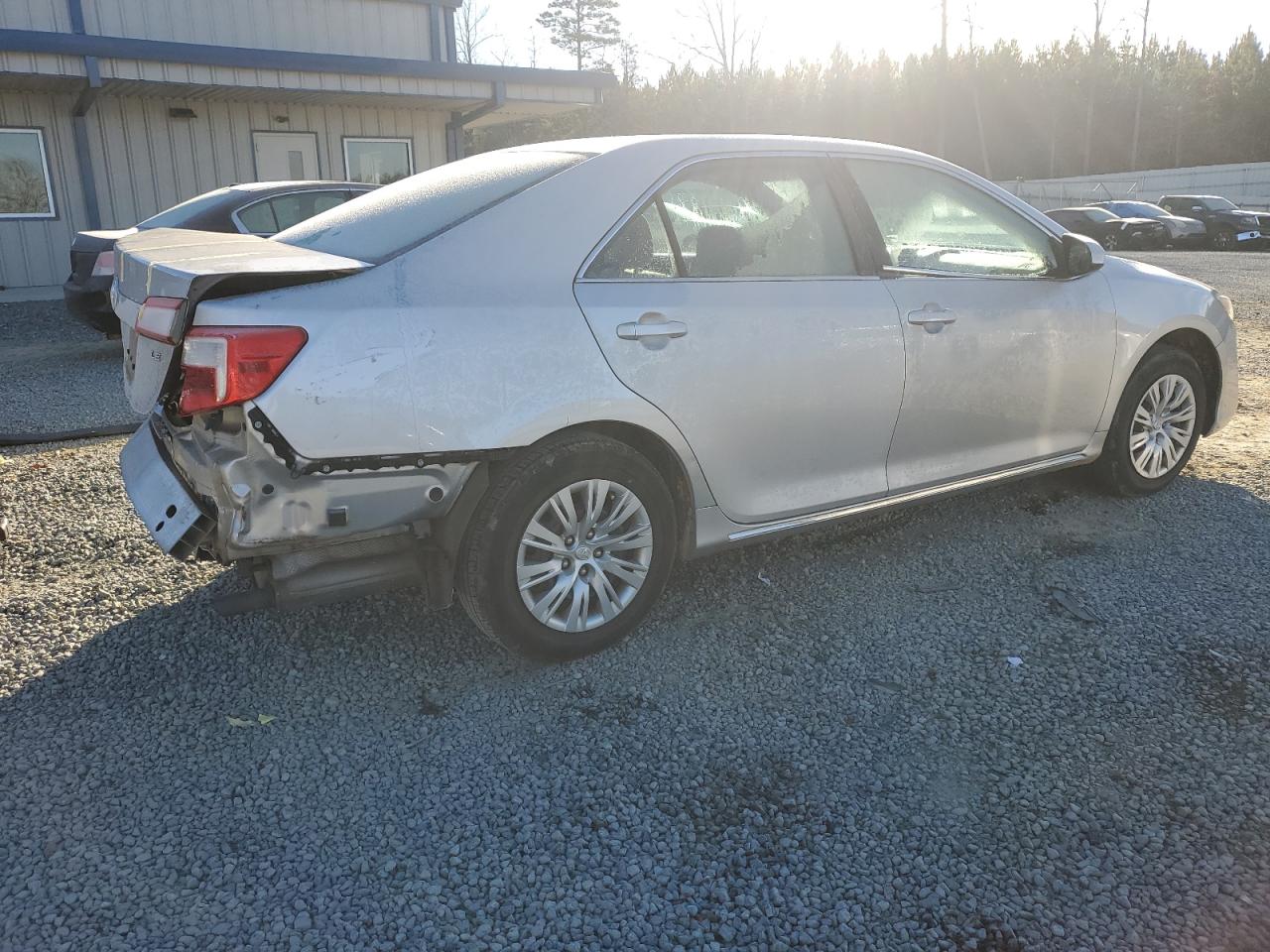 2014 Toyota Camry L VIN: 4T1BF1FK2EU452503 Lot: 79922453