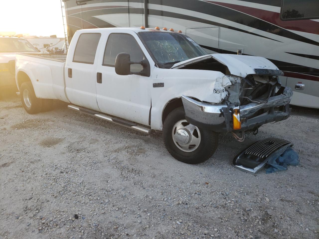 1999 Ford F350 Super Duty VIN: 1FTWW32F9XEB38337 Lot: 62917324