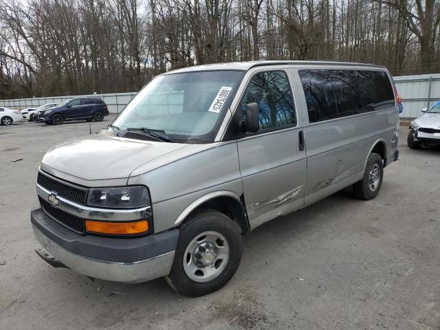 2003 Chevrolet Express G2500  na sprzedaż w Glassboro, NJ - Side