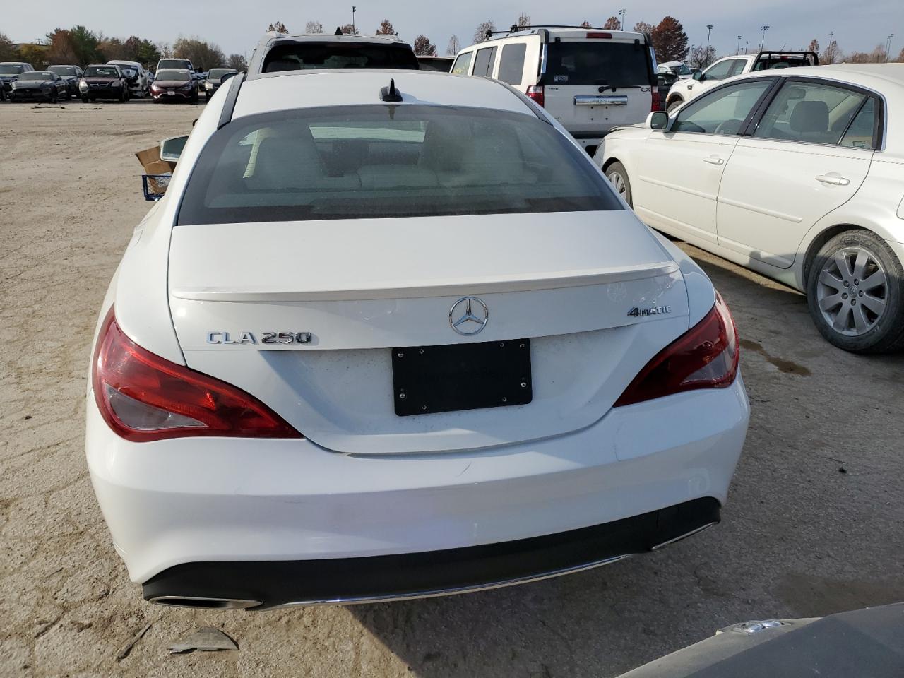 WDDSJ4GB9KN770679 2019 Mercedes-Benz Cla 250 4Matic