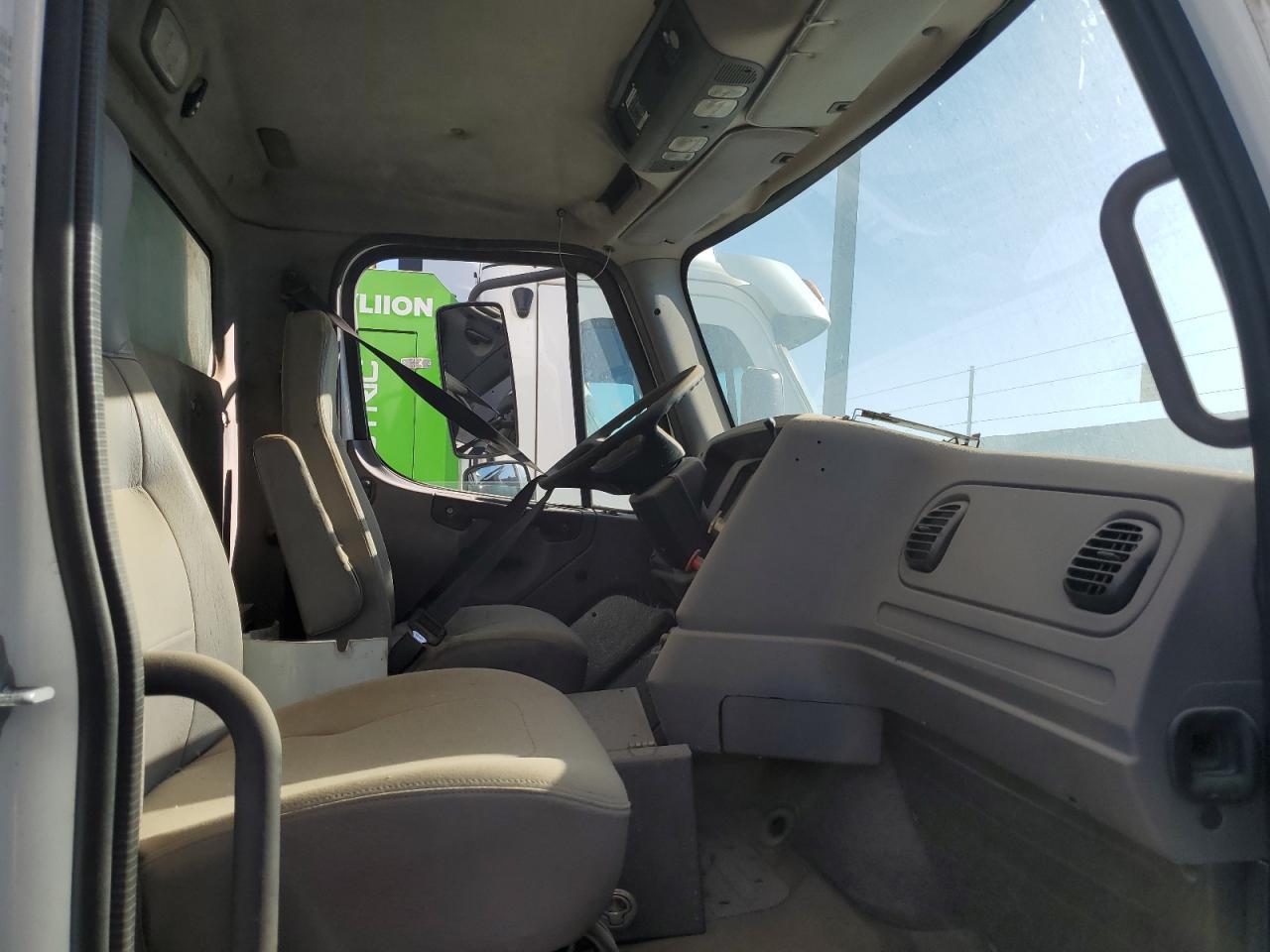 2013 Freightliner M2 112 Medium Duty VIN: 1FUJC5DX6DHFD7003 Lot: 80332103