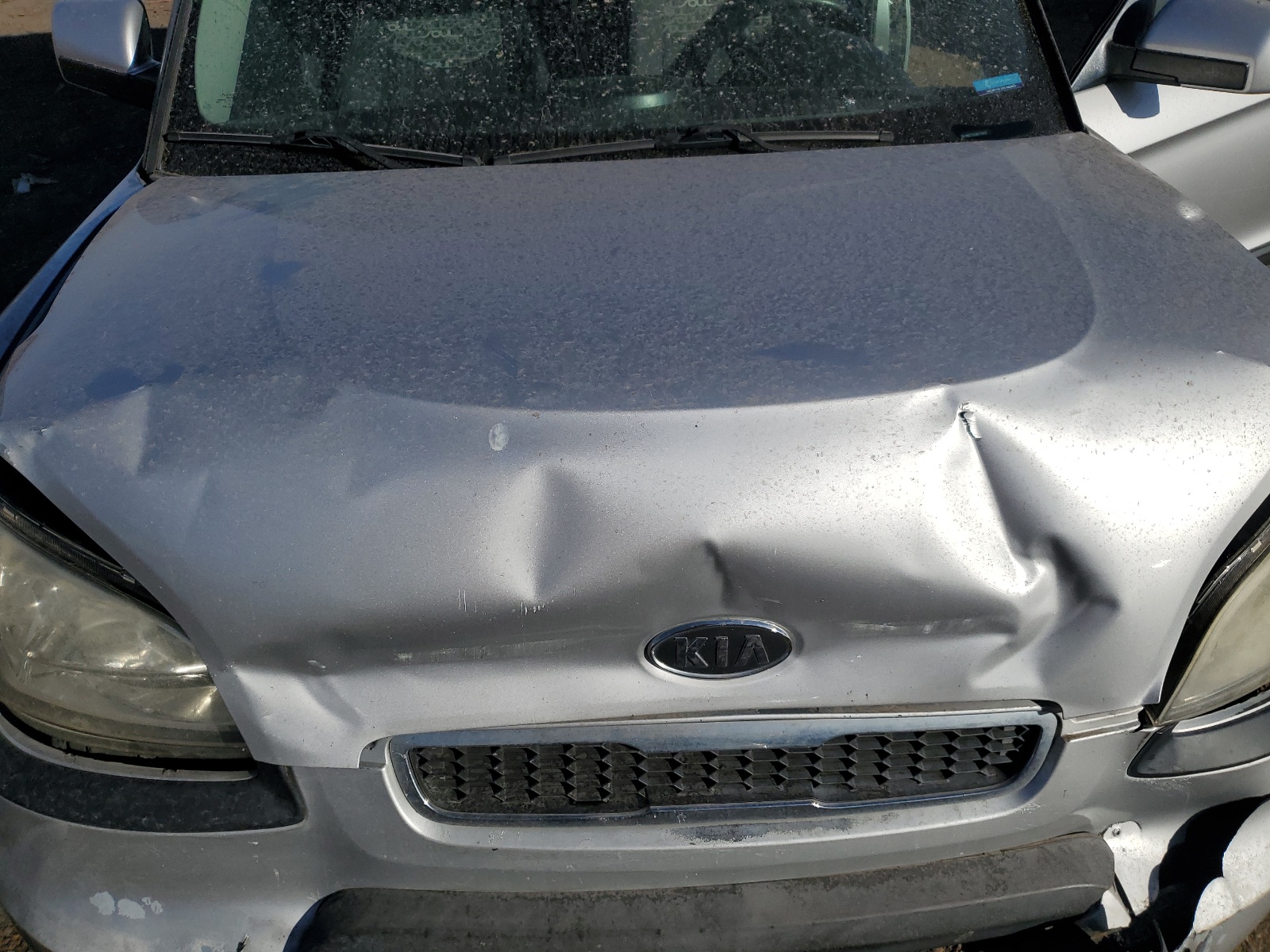 KNDJT2A2XB7707673 2011 Kia Soul +