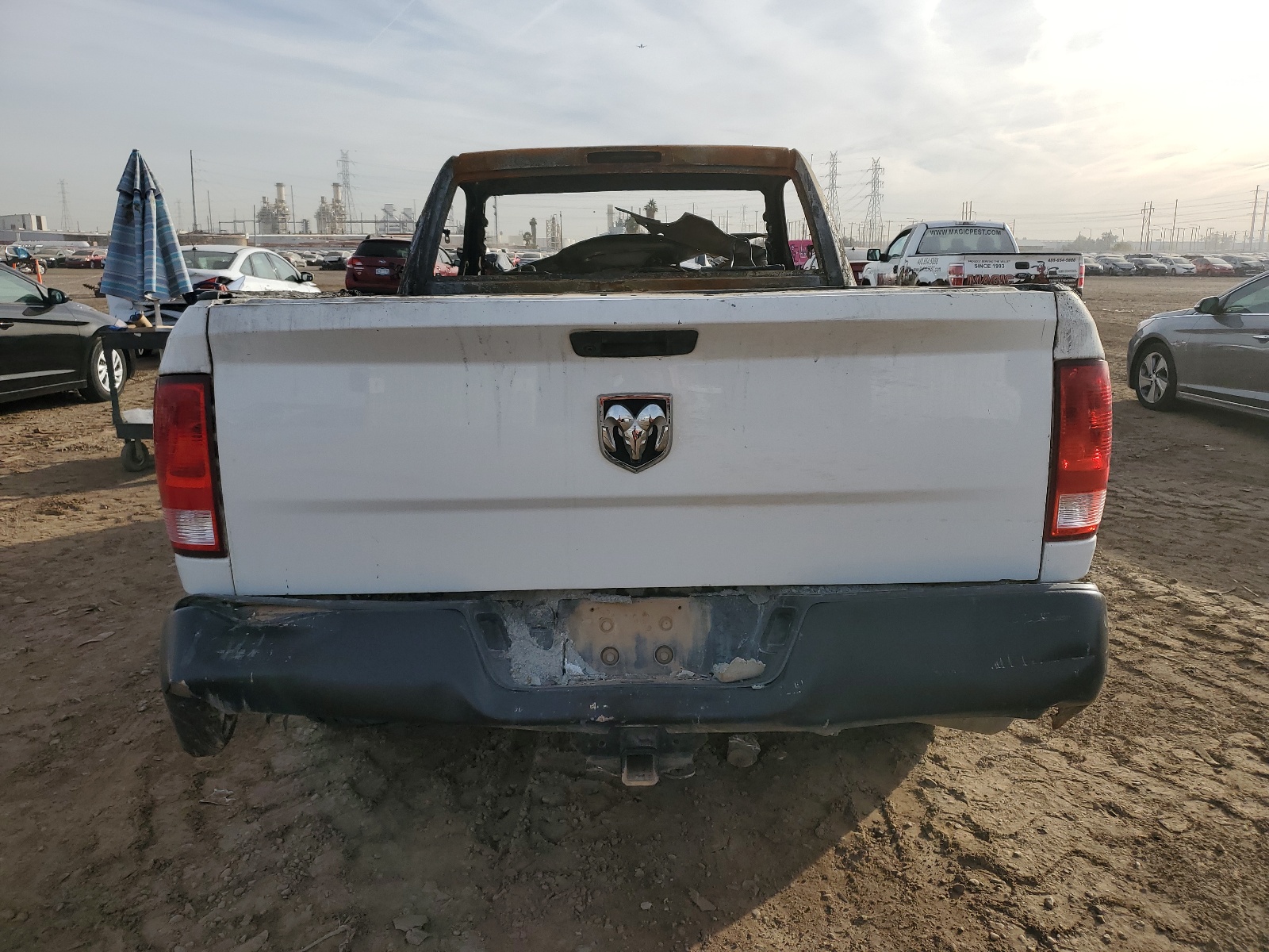 3C6JR6AT8KG511449 2019 Ram 1500 Classic Tradesman