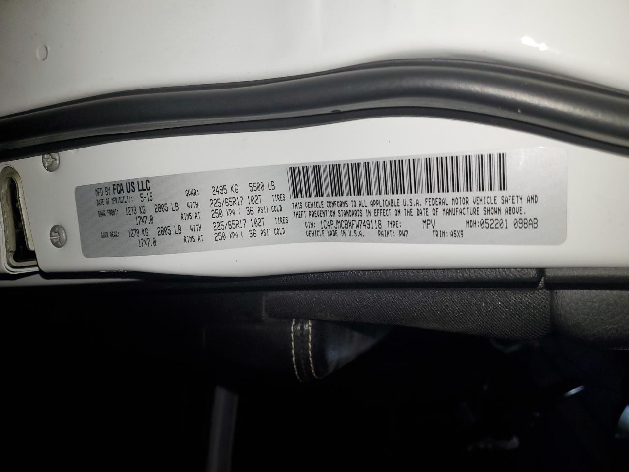 2015 Jeep Cherokee Latitude VIN: 1C4PJMCBXFW749118 Lot: 79553413