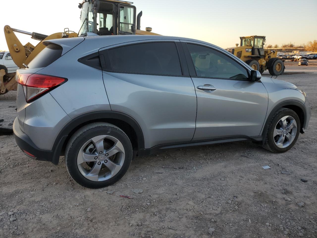 2022 Honda Hr-V Lx VIN: 3CZRU5H32NM716680 Lot: 79562973