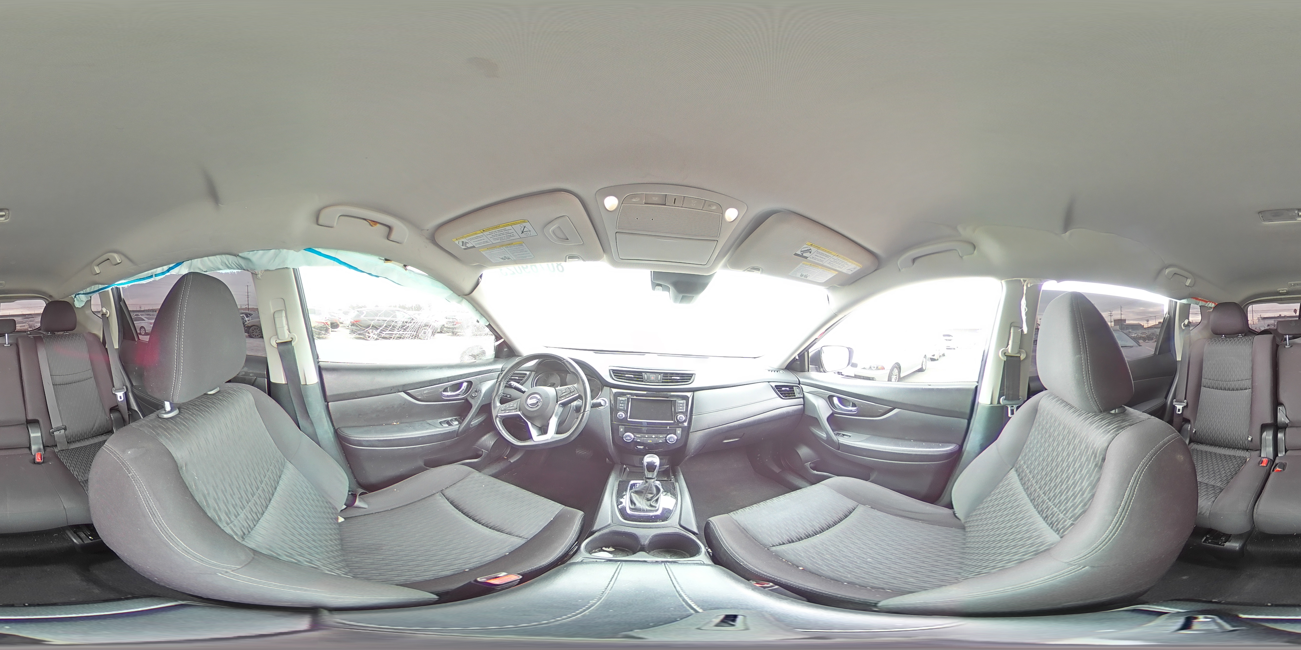 2020 Nissan Rogue - Image 13