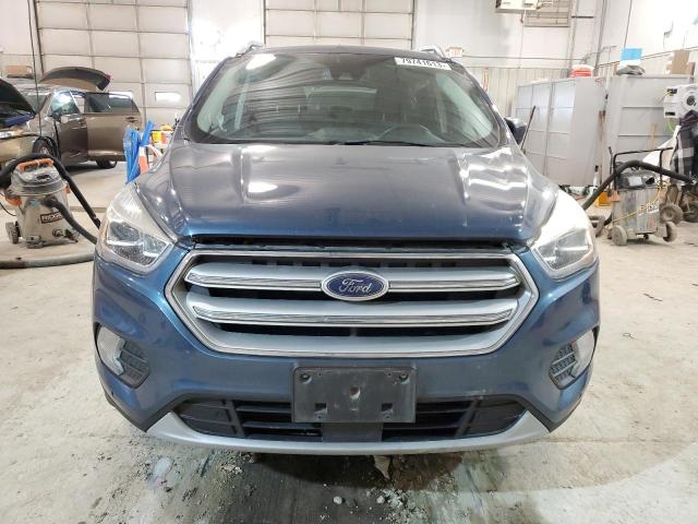  FORD ESCAPE 2018 Granatowy