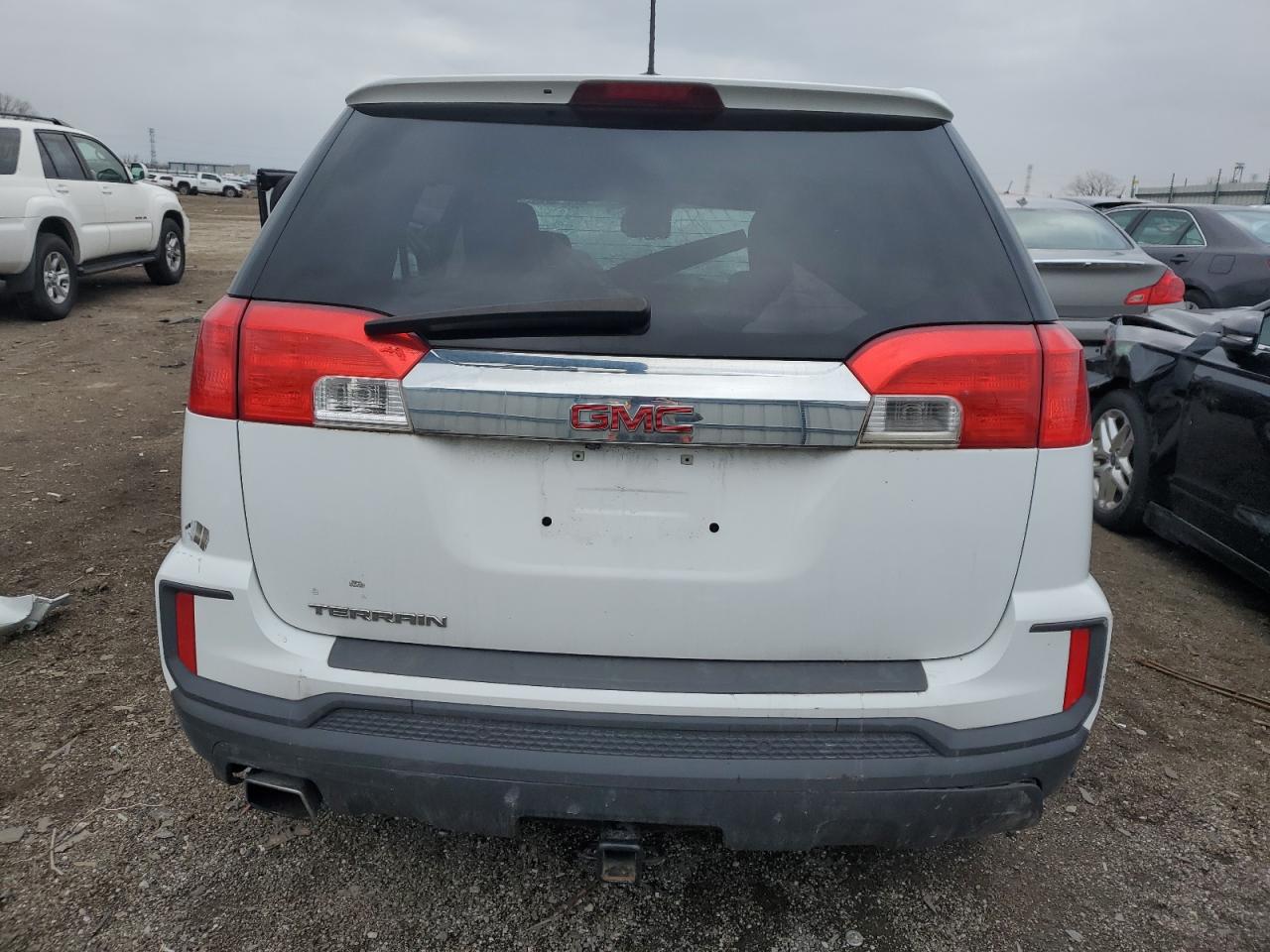 2GKALMEK8H6346883 2017 GMC Terrain Sle