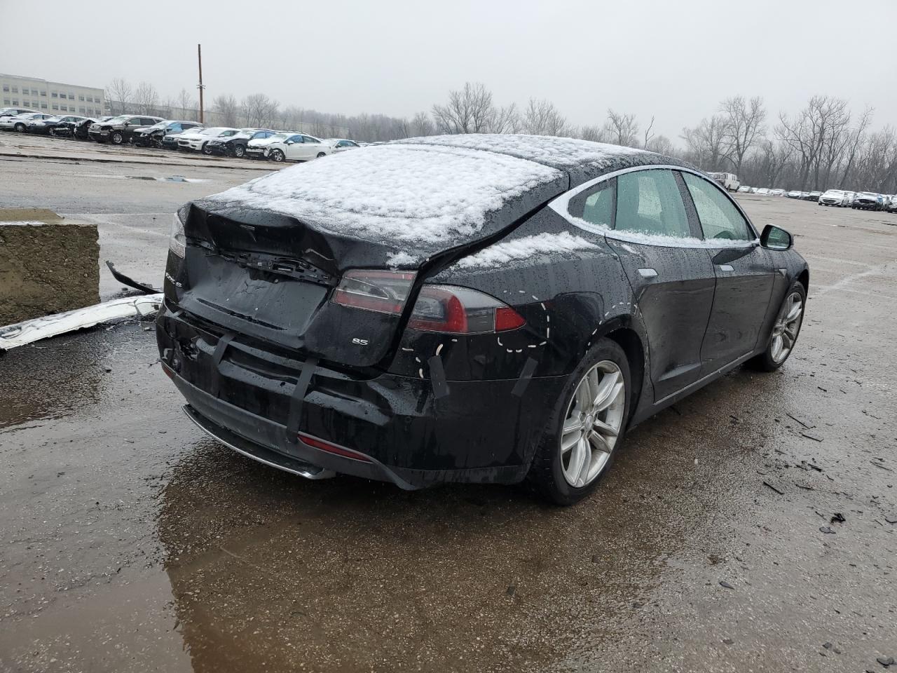 2014 Tesla Model S VIN: 5YJSA1H12EFP62439 Lot: 81830323