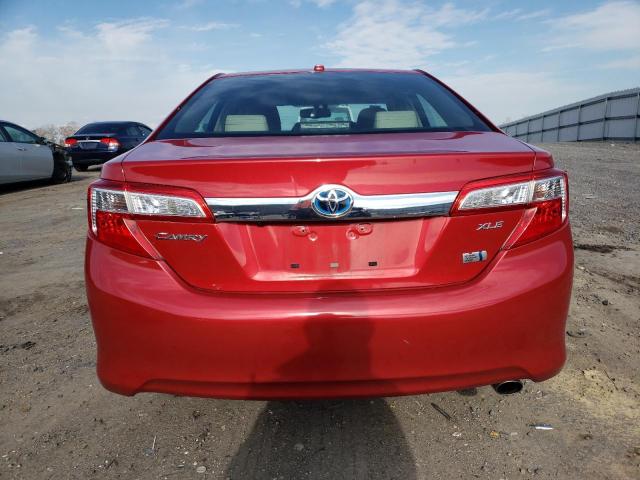 Седаны TOYOTA CAMRY 2014 Красный