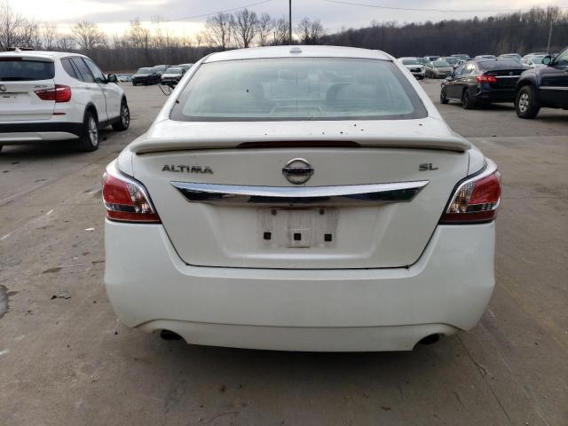  NISSAN ALTIMA 2015 Білий