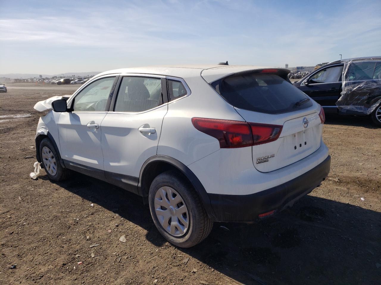 VIN JN1BJ1CP8KW218758 2019 NISSAN ROGUE no.2