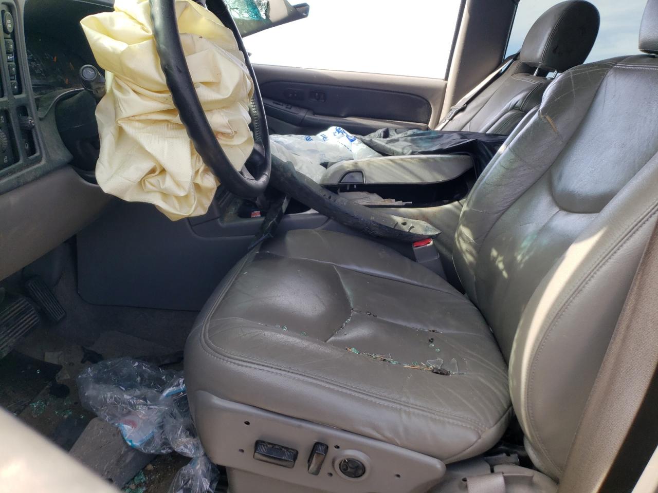 2003 Chevrolet Tahoe K1500 VIN: 1GNEK13Z43R107382 Lot: 65114915