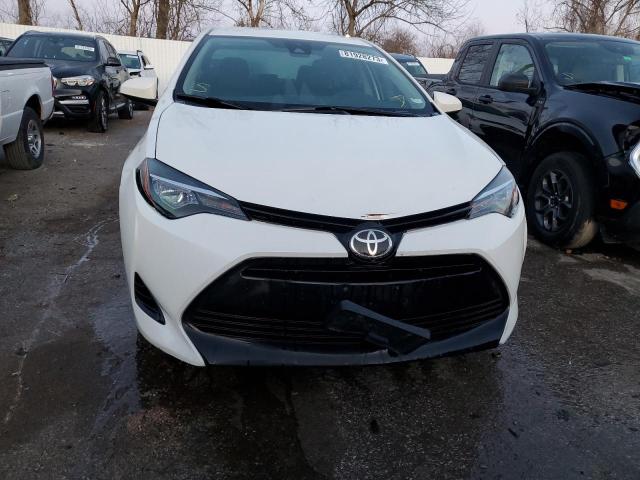  TOYOTA COROLLA 2017 Biały