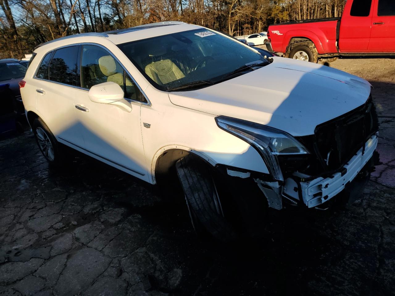2018 Cadillac XT5 - Image 4