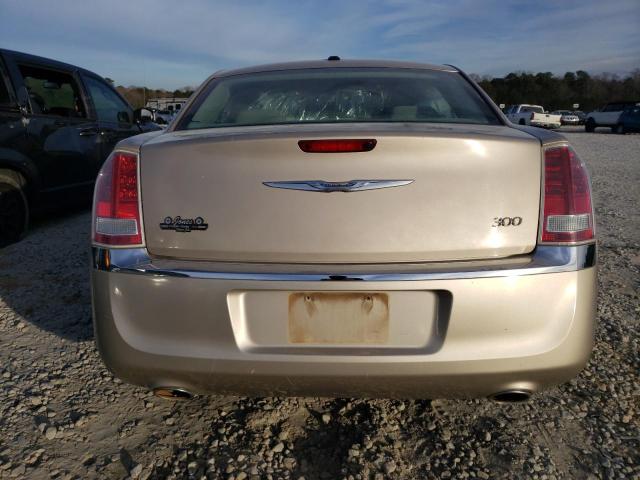  CHRYSLER 300 2012 tan