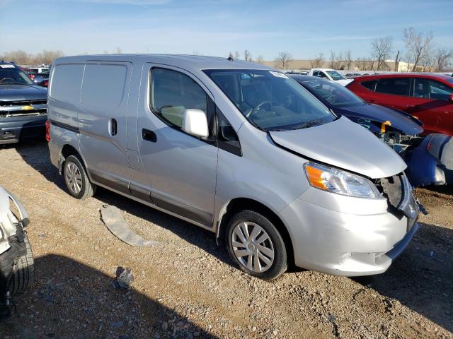  NISSAN NV 2017 Srebrny